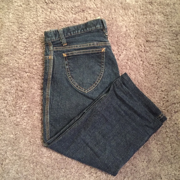 GAP Capris - Picture 1 of 2